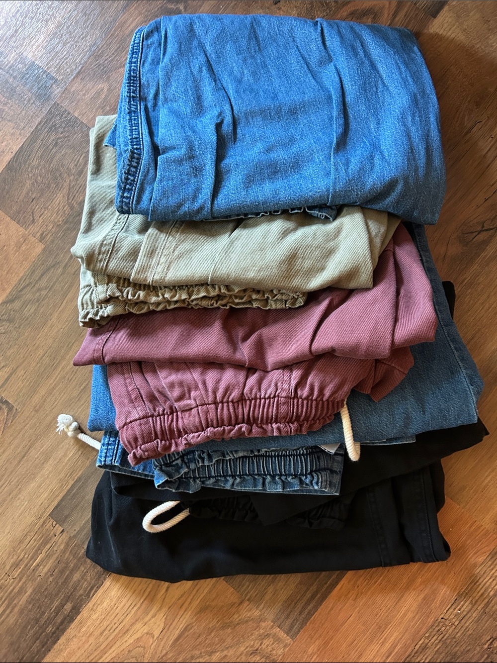 🎉 FIVE PAIRS - Old Navy - Pants - Mid-Rise Straight - L